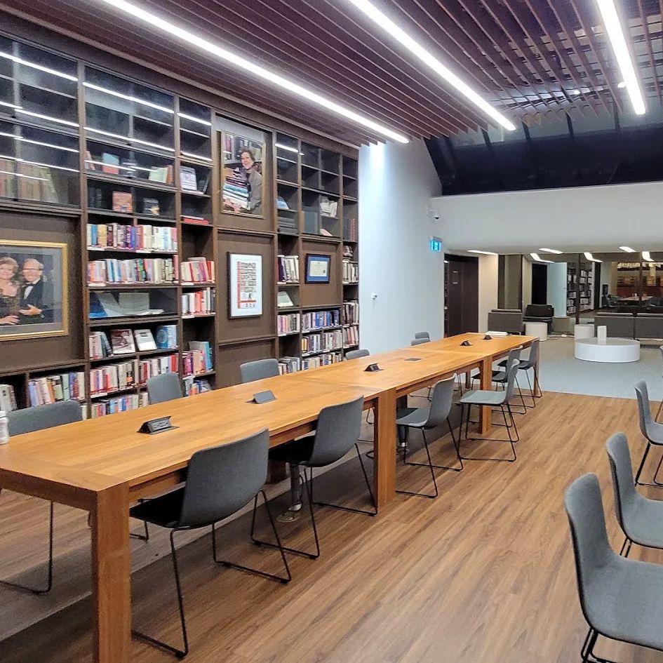 Toronto Reference Library  Free Workspace Product Image
